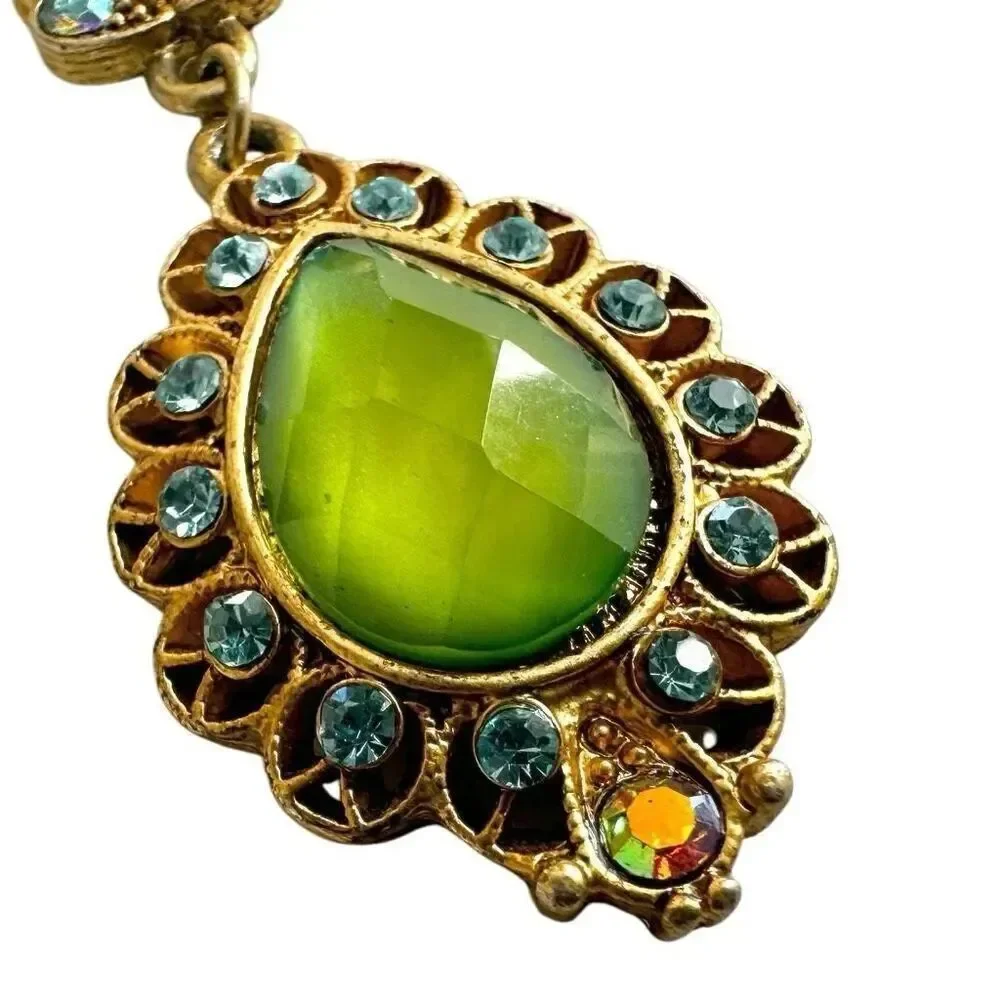 Vintage 1928  green teardrop pendant beaded Necklace
